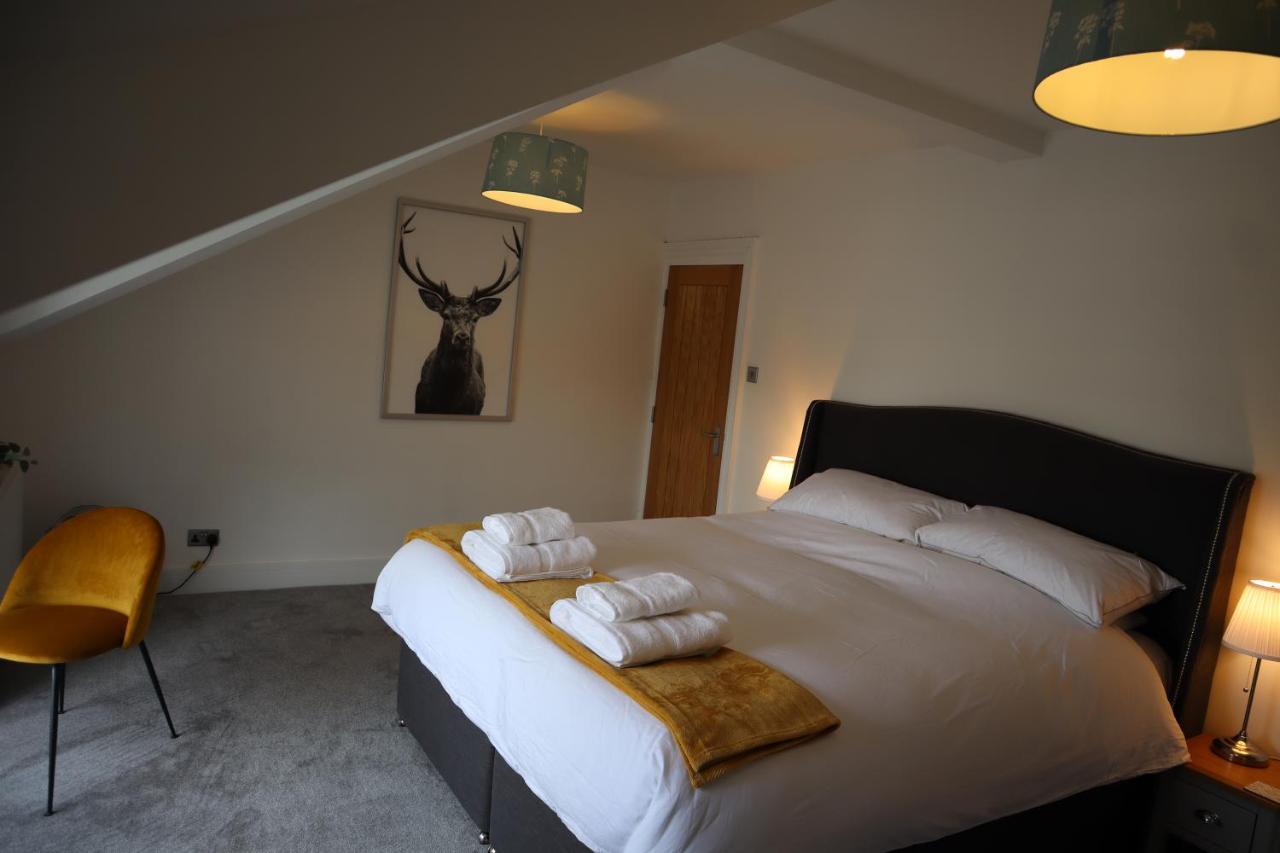 Lola'S Loft With Lake Views - Central Bowness - Pet Friendly Extérieur photo